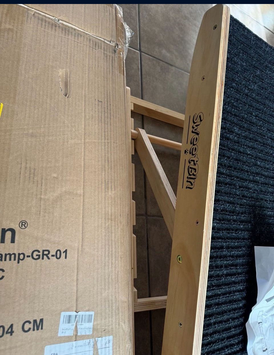 Open Box New Wooden SweetBin Adjustable Pet Ramp for Dogs and Cats - Non Slip Carpet Surface and Foot Pads - 41" Long and Adjustable from 12" to 24"