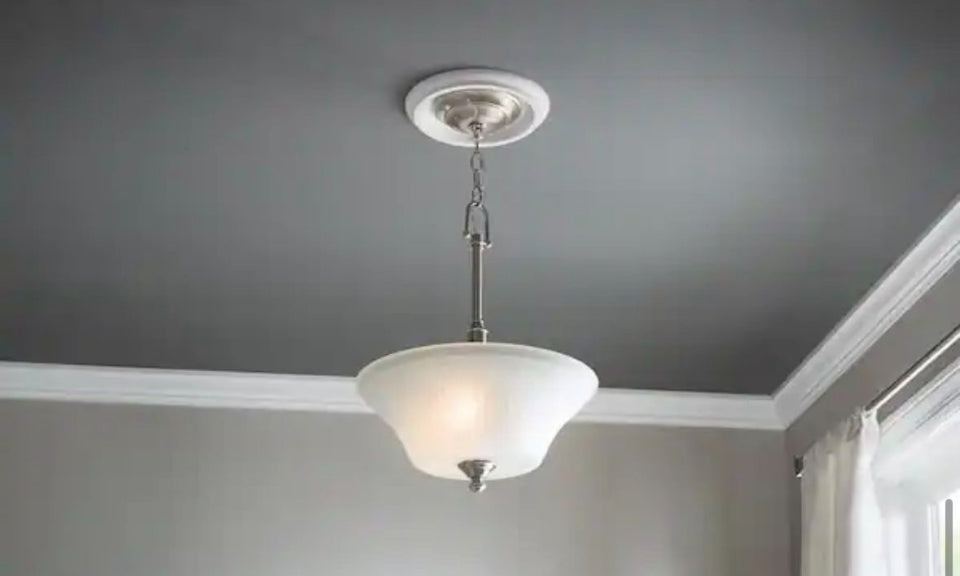 Open Box Hampton Bay 10 in. White Smooth Ceiling Medallion