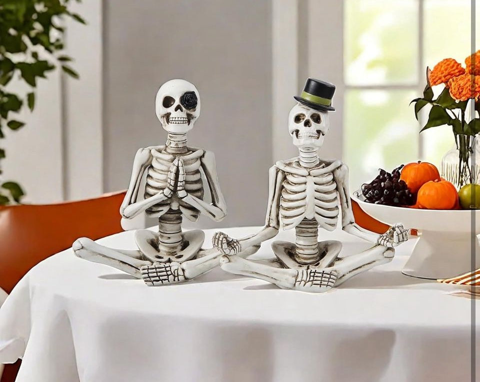 Open Box New OYATON Halloween Decorations Indoor, Gothic Skeleton Couple Decor for Home & Office, 2 Pack Small Resin Skull Figurines, Spooky Tabletop