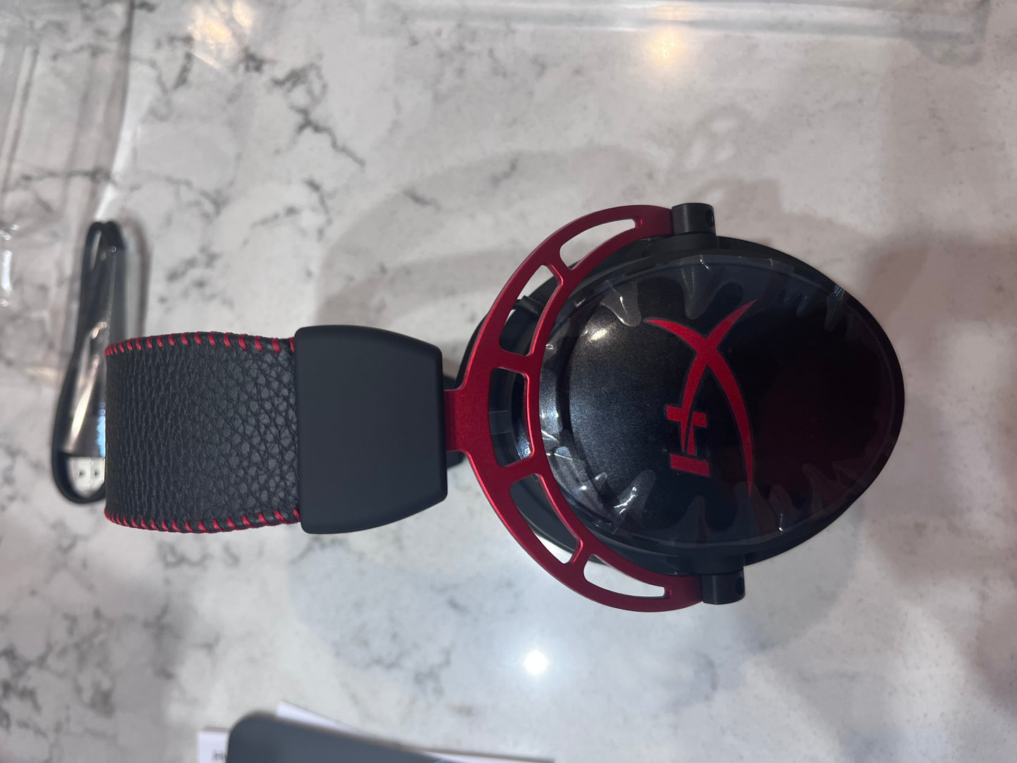 HyperX Cloud Alpha Wireless PC Gaming Headset, Memory Foam 300-hour battery life