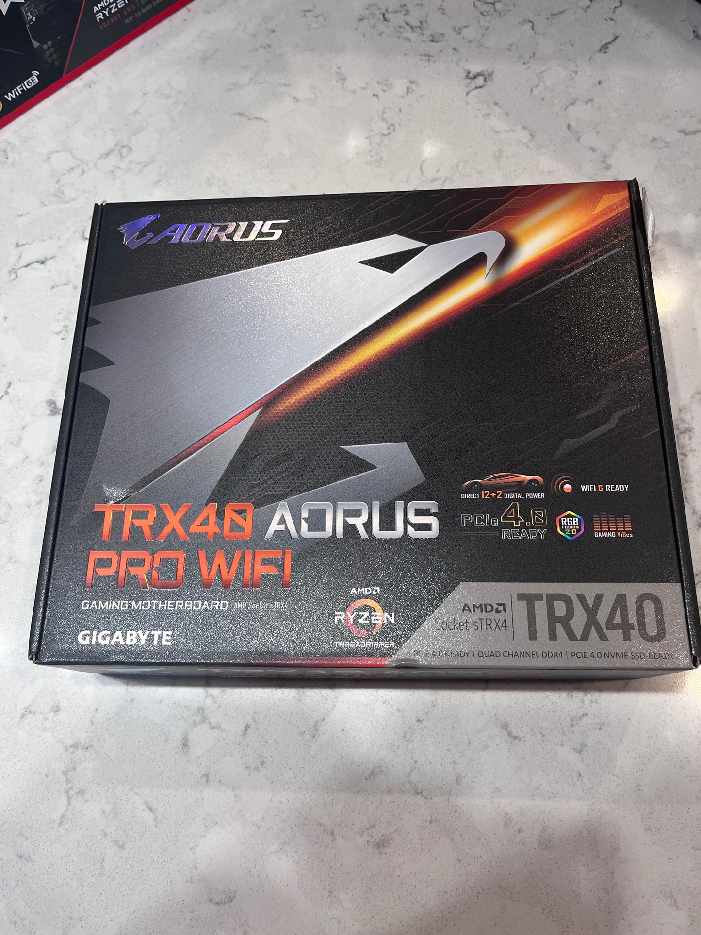 GIGABYTE TRX40 AORUS PRO WIFI (sTRX/AMD/TRX40/Fins-Array