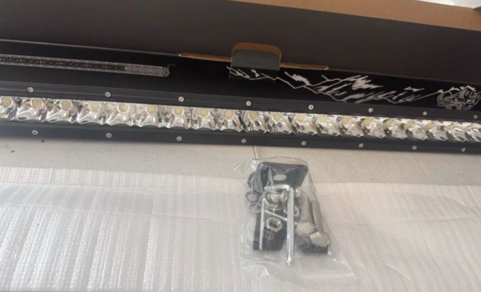 Open Box Rigidhorse 42 Inch LED Light Bar Single Row Flood & SpotBeam Combo
