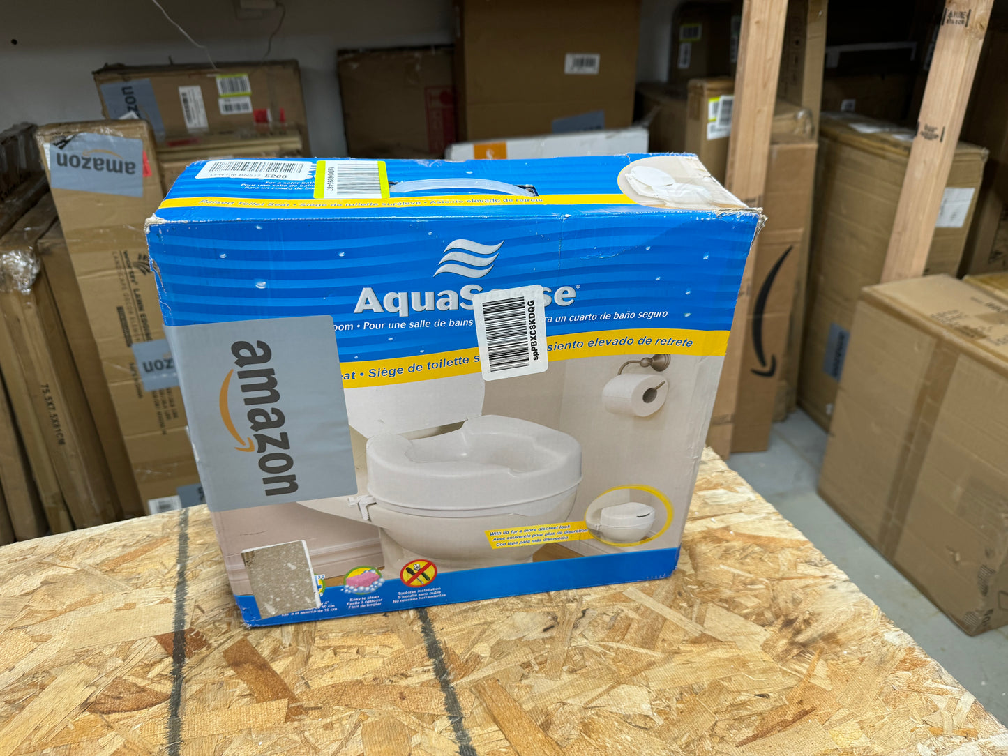 Drive Medical 770-626 AquaSense Raised Toilet Seat with Lid, Standard Seat, White