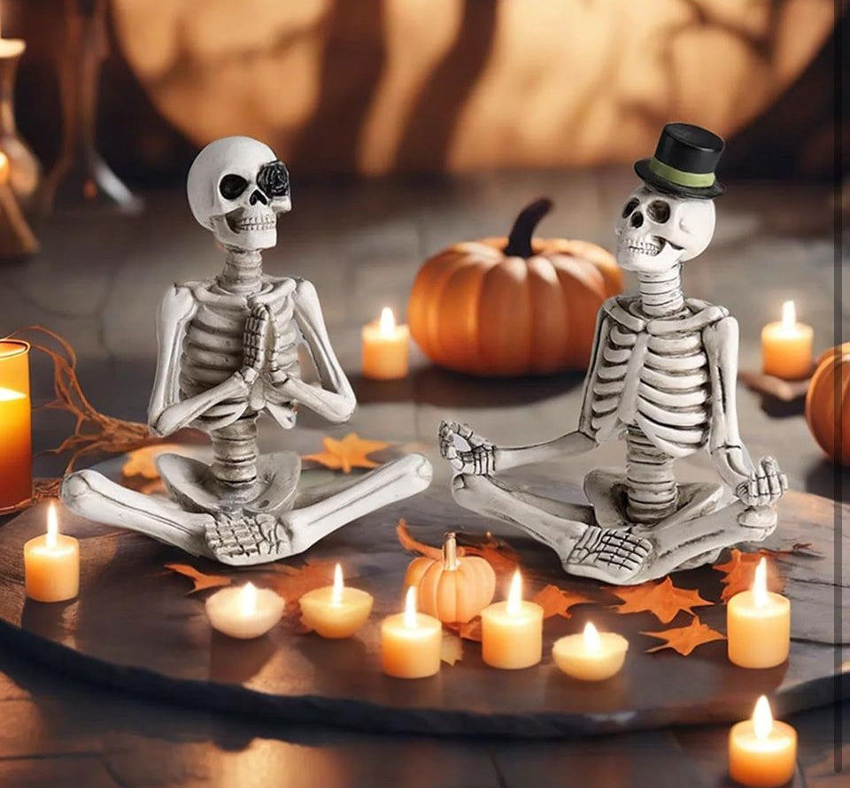 Open Box New OYATON Halloween Decorations Indoor, Gothic Skeleton Couple Decor for Home & Office, 2 Pack Small Resin Skull Figurines, Spooky Tabletop