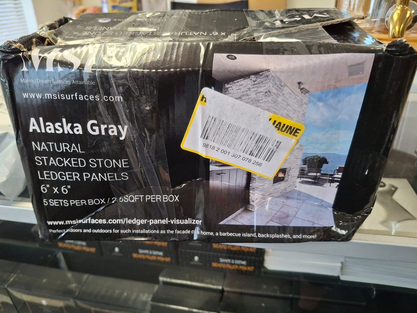 Open Box MSI Alaska Gray Ledger Corner 6 in. x 6 in. Splitface Marble Wall Tile (2.5 sq. ft./case)