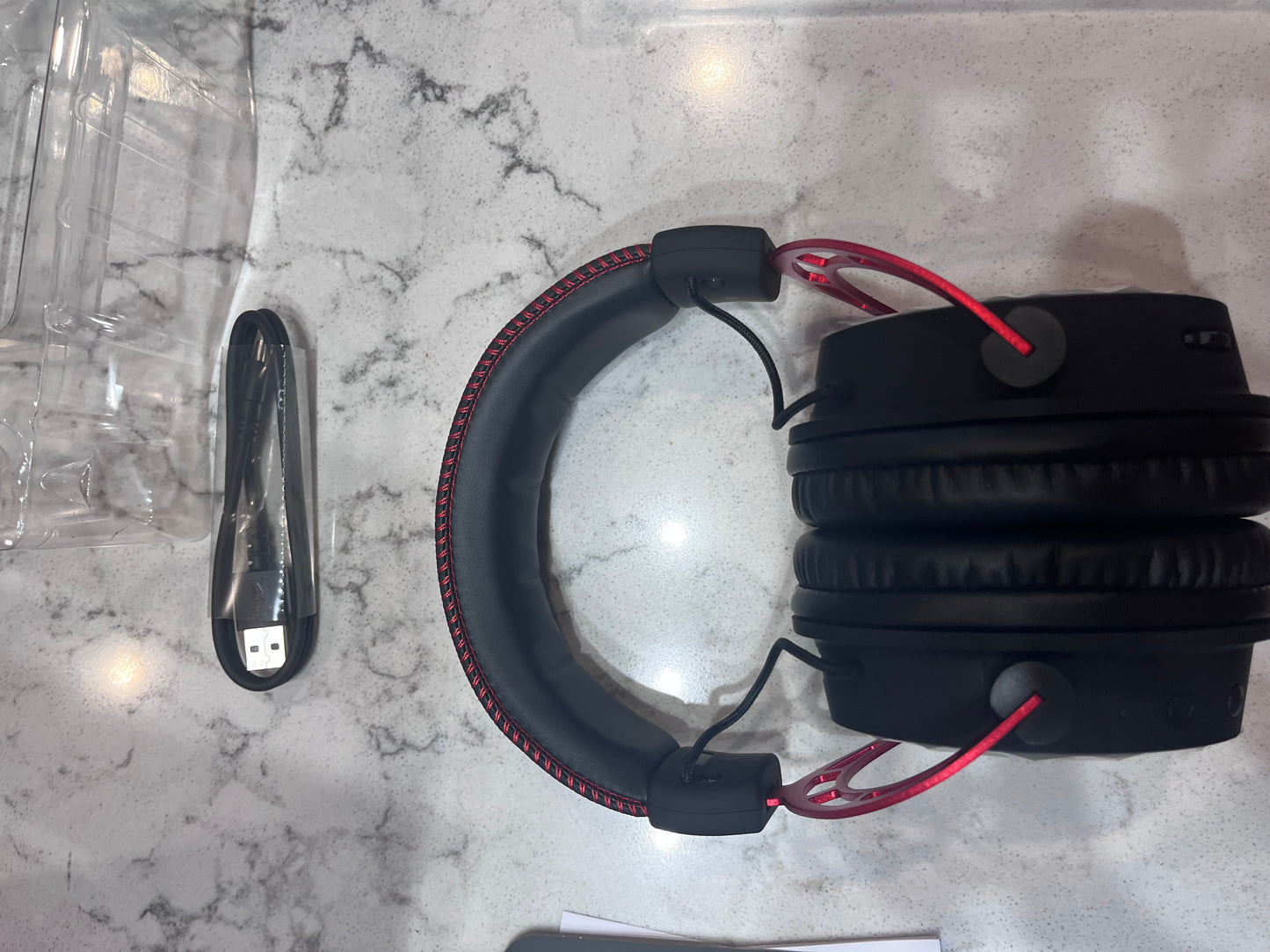 HyperX Cloud Alpha Wireless PC Gaming Headset, Memory Foam 300-hour battery life