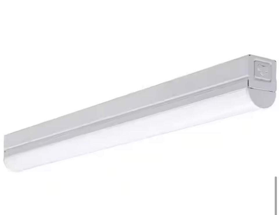 Open Box Commercial Electric 2 ft. Garage LED Linkable Strip Light Fixture Plug-in Hardwire 900 Lumens 10-Watt 4000K Bright White 5 ft. Power Cord