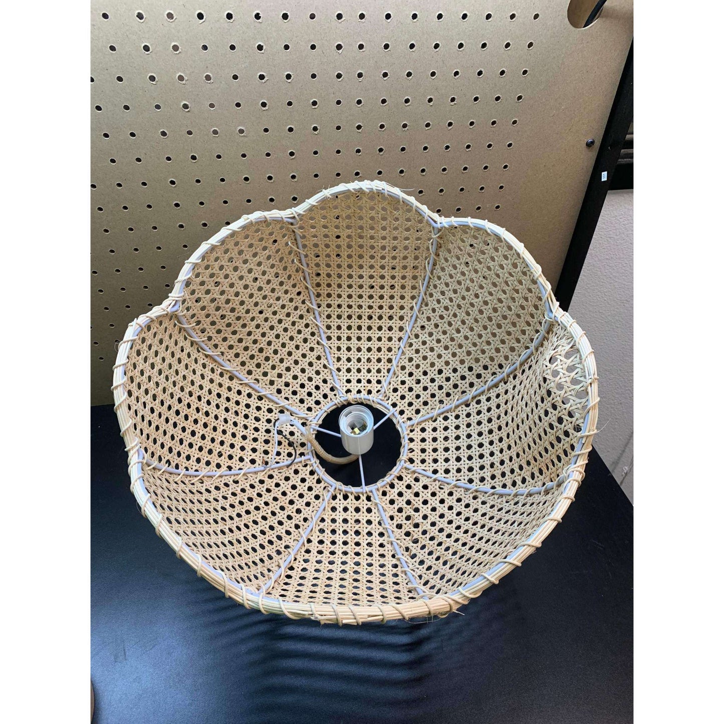 Arturesthome Indoor Hanging Ceiling Light Fixture, Hand Woven Vintage Lotus Flower Pendant Lamp Chandelier for Kitchen Living Room Bedroom Crafts Lampshade - Selzalot