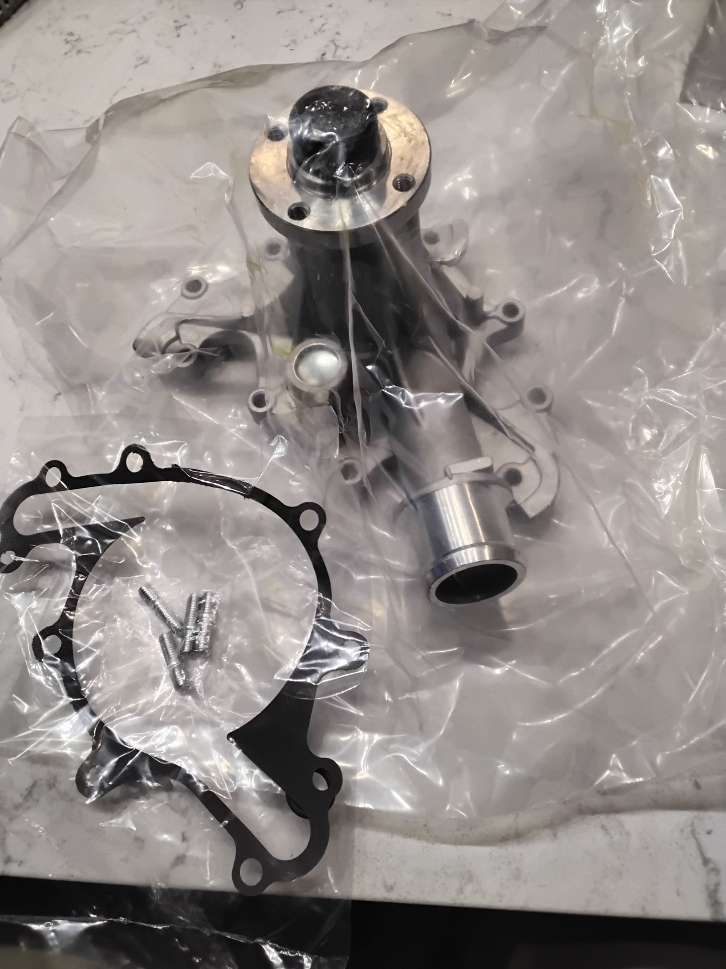 OPEN BOX SEALED AUQDD AW4105 (Fit 4.2L V6 Only) Professional Water Pump Kit With Gasket Fit For Fo-rd 2003 E-150 E-250/97-02 E-250 E-150 Econoline Club Wagon /97-08 F-150/99-01 Econoline # 3L3Z8501DB