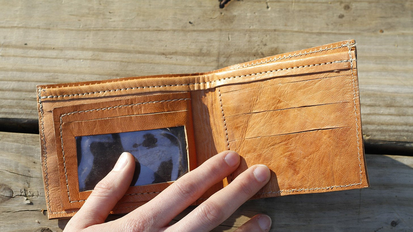 Classic Men's Wallet