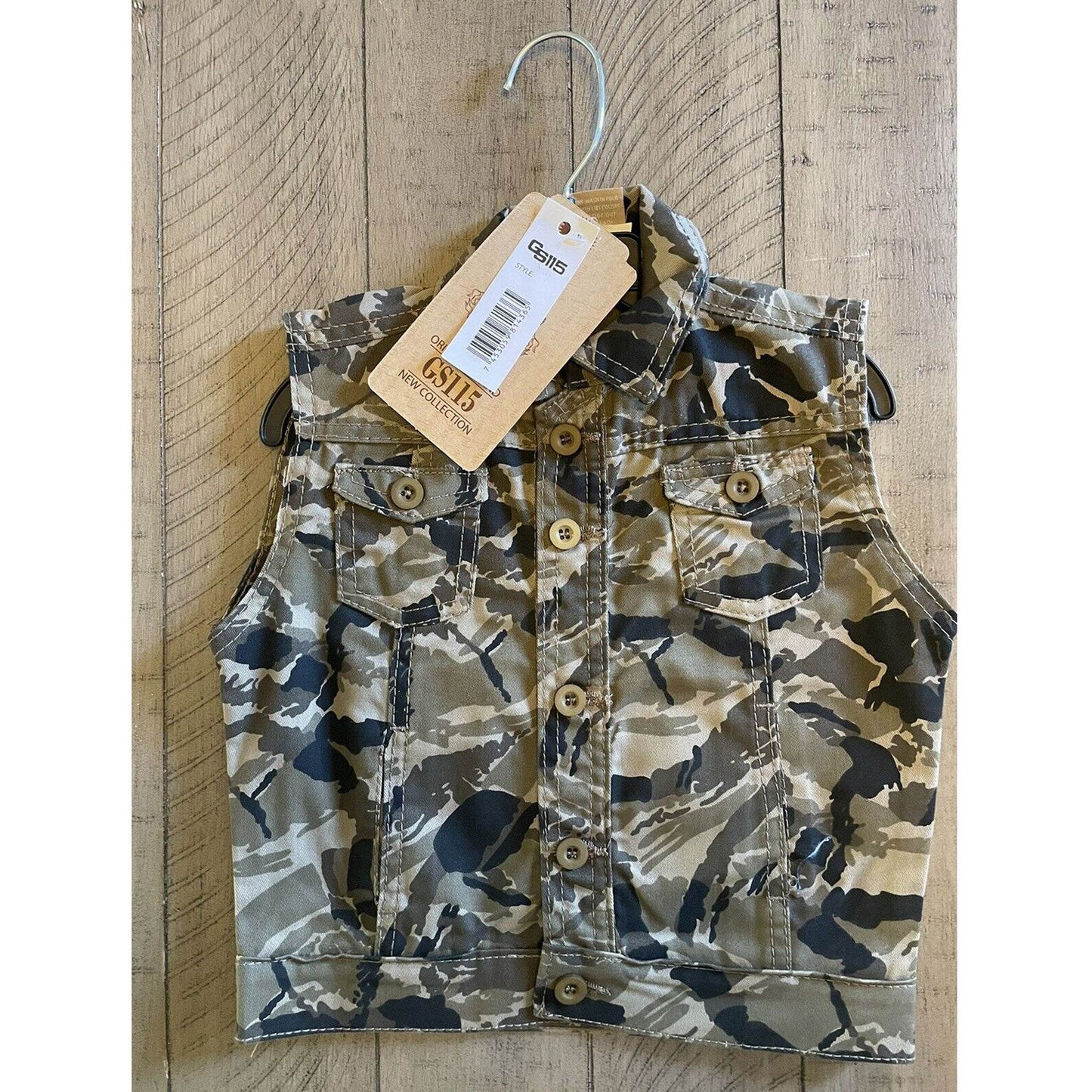 Toddler sleeveless camo jacket, size 4T, GS115 collection.