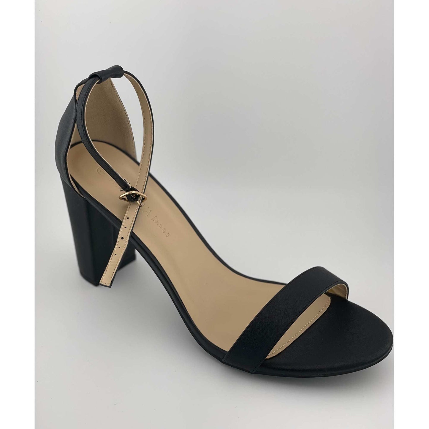 WILD DIVA LOUNGE CHUNKY HEELS MORRY-01 - Selzalot