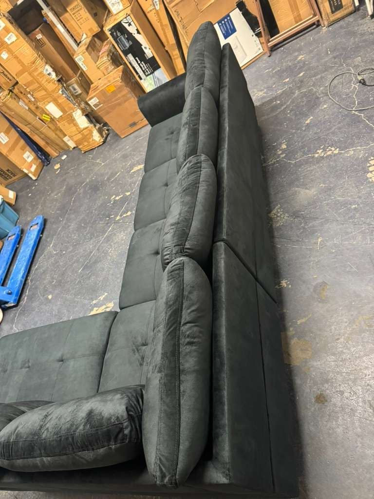 NEW ASSEMBLED FUOROLA 2 Piece Left Facing Sectional Sofa