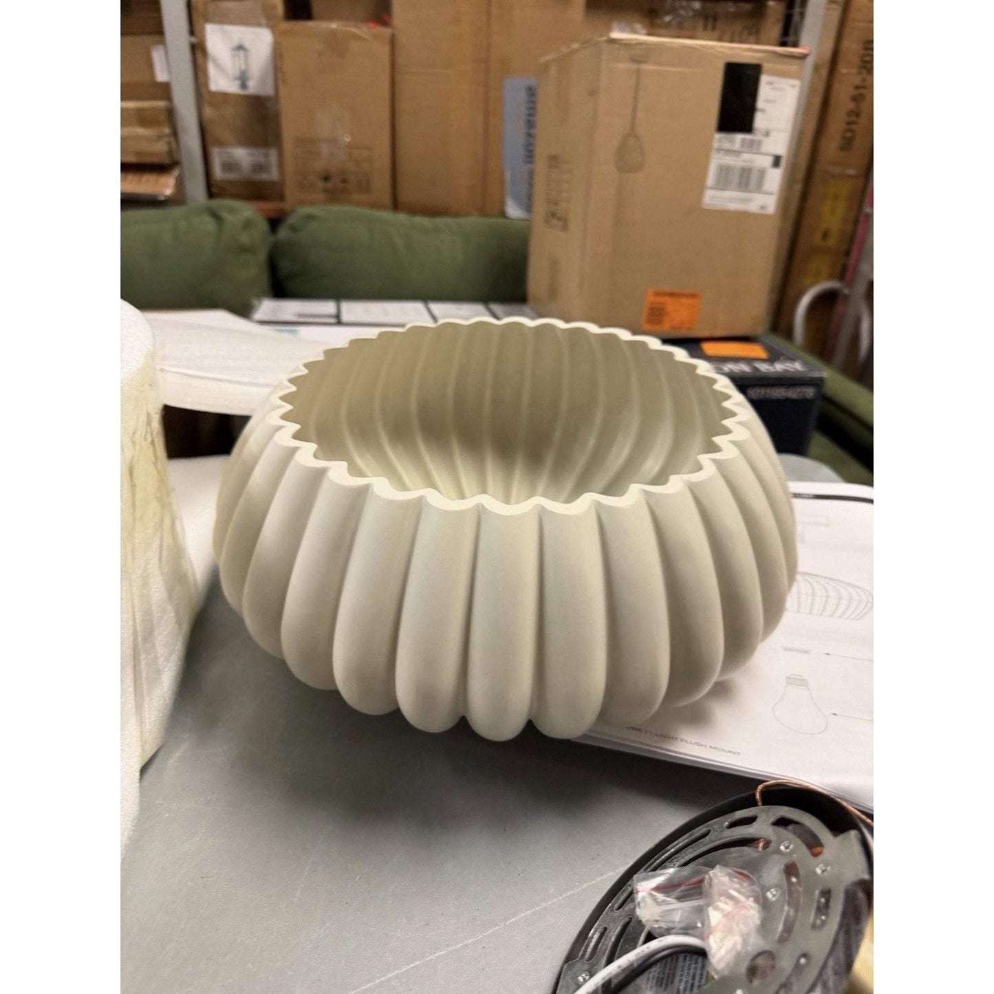 Globe Electric Dune 1-Light Brass Cream Resin Shade Flush Mount