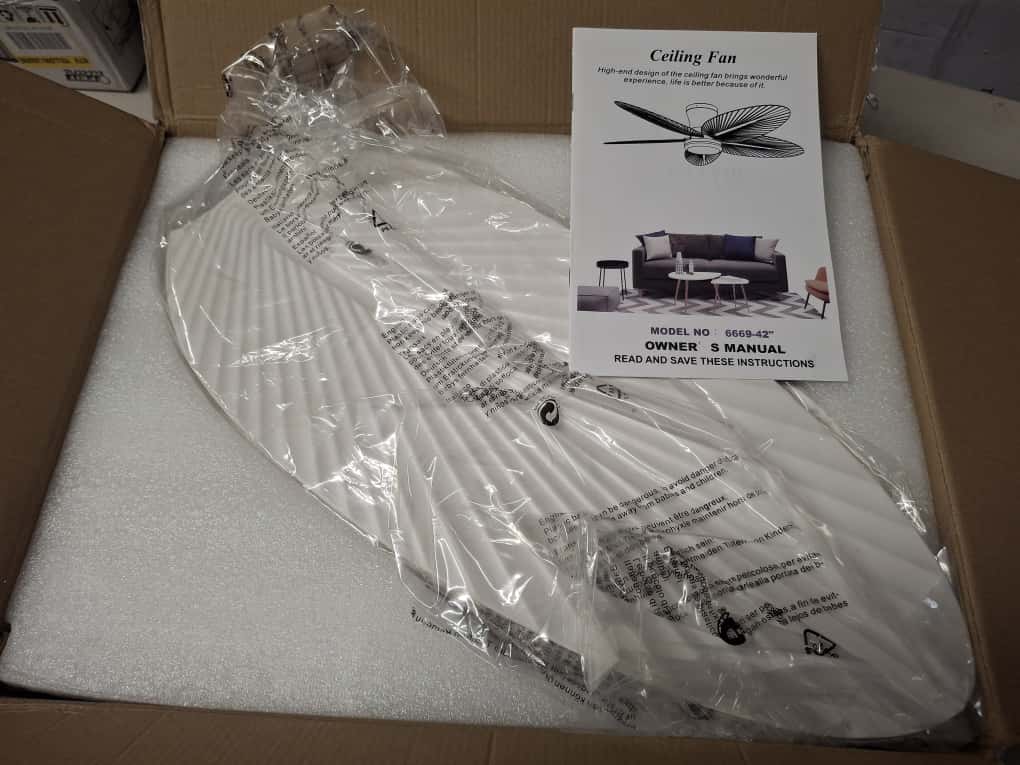 OPEN BOX NEW Surtime Palm Leaf Ceiling Fans with Lights-42 Tropical Ceiling Fan with Light and Remote/APP Control,Flush Mount