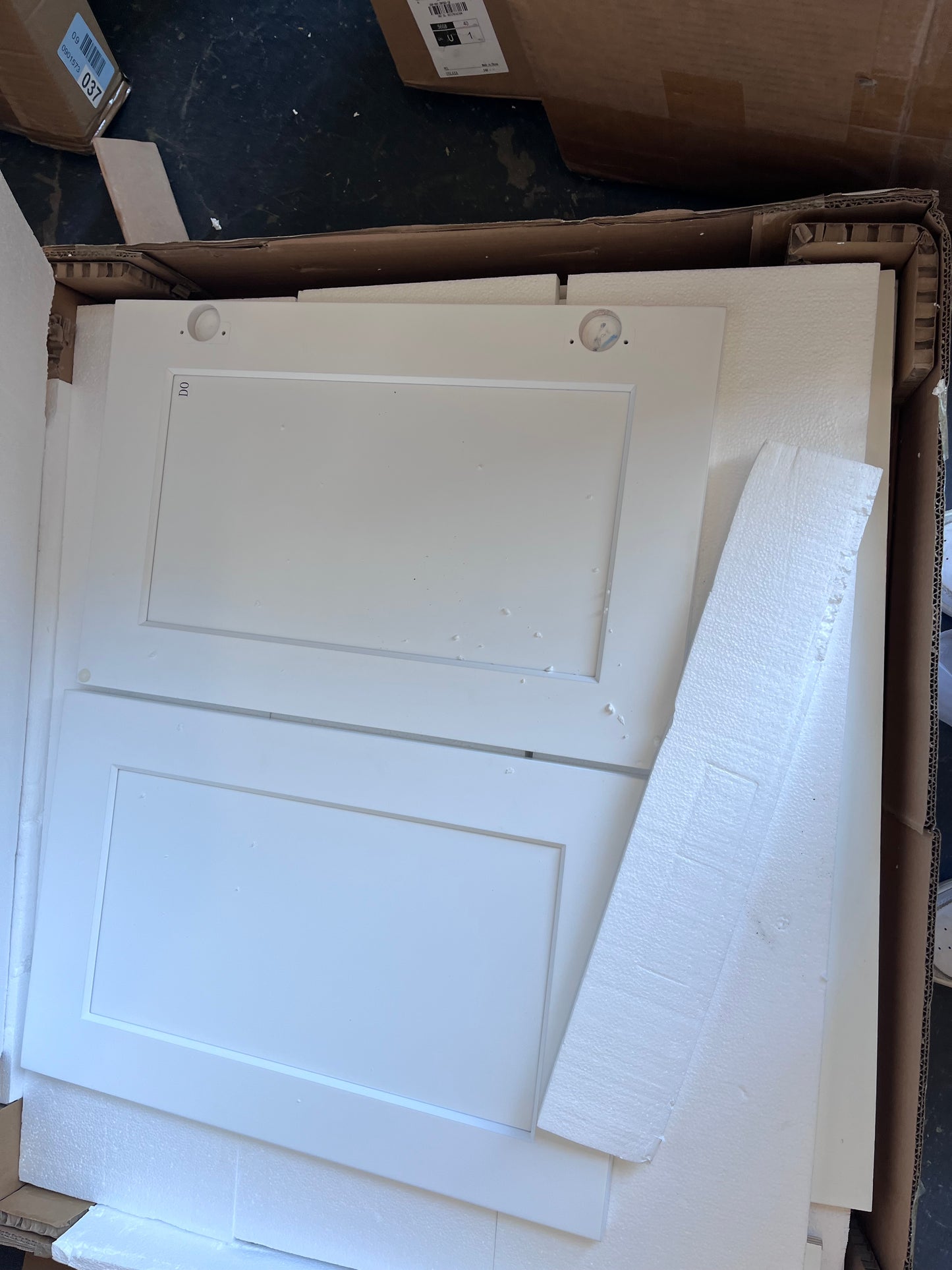 Vanity atelier 36'' Single Bathroom Vanity Base Cabinet in White Shaker