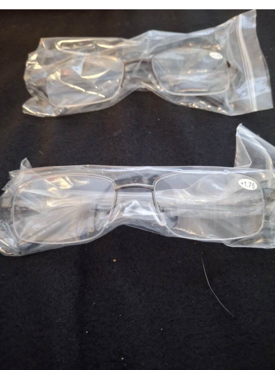 New Yogo Vision Reading Glasses Set of 2 Bifocal Half Rim Metal Glasses