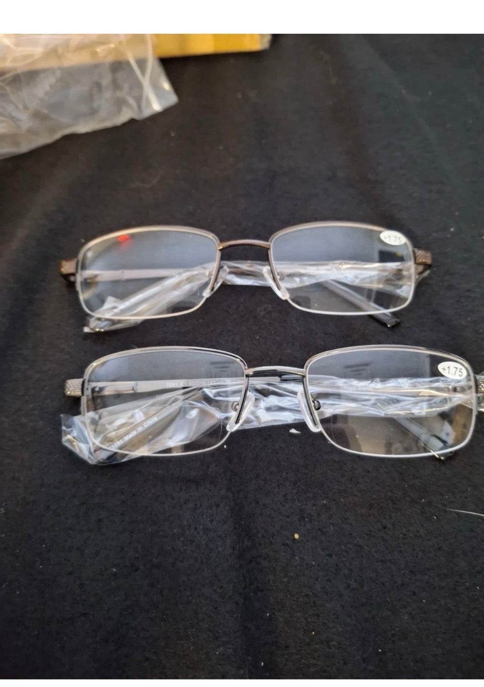 New Yogo Vision Reading Glasses Set of 2 Bifocal Half Rim Metal Glasses