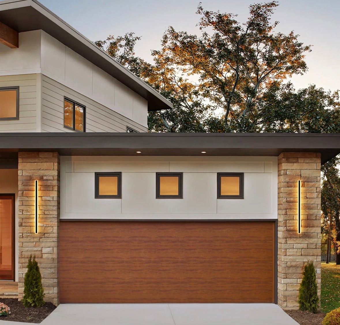 Ivy Bronx Barde Slender Sideway Outdoor Hardwired Bar Wall Sconce with LED Light Source