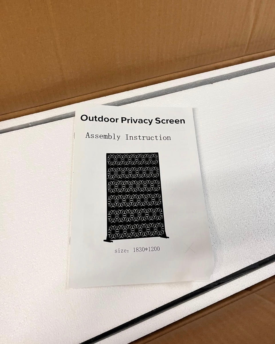 OPEN BOX NEW Metal Outdoor Privacy Screen By Dovelina
