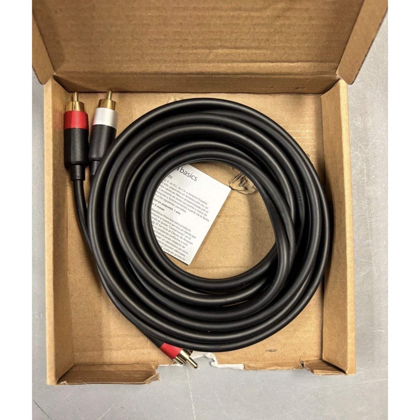Crystal Clear 8ft RCA Audio Cable for Amplifiers and Speakers - Gold Connectors