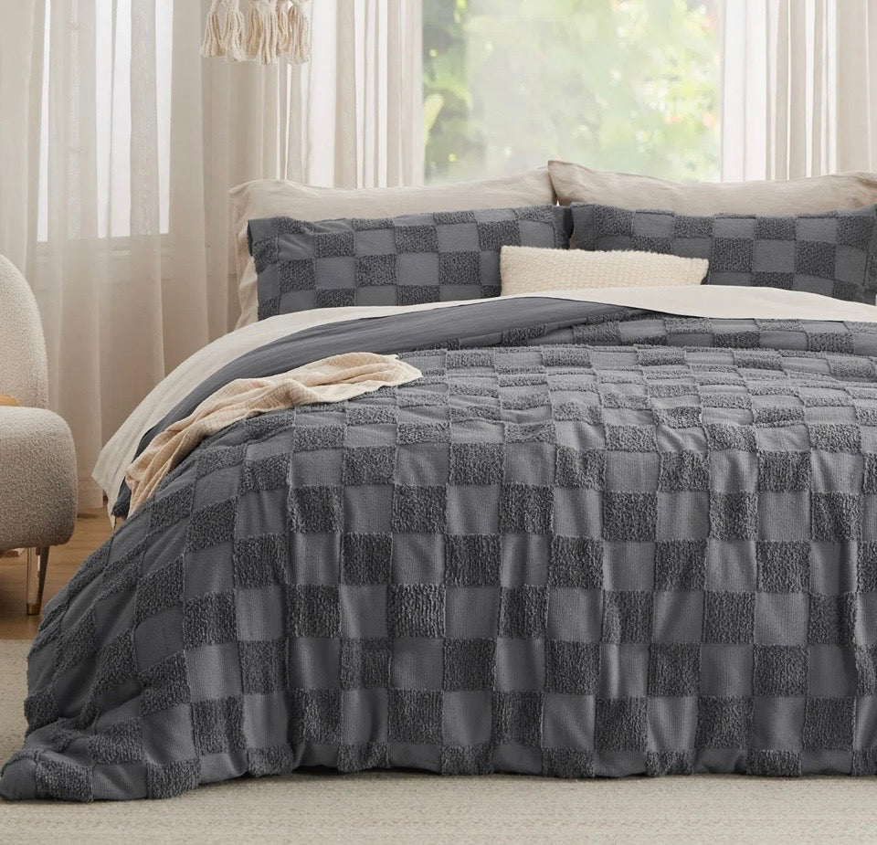 Bedsure Boho tufted checkered farmhouse comforter set in gray with jacquard design and soft brushed microfiber texture