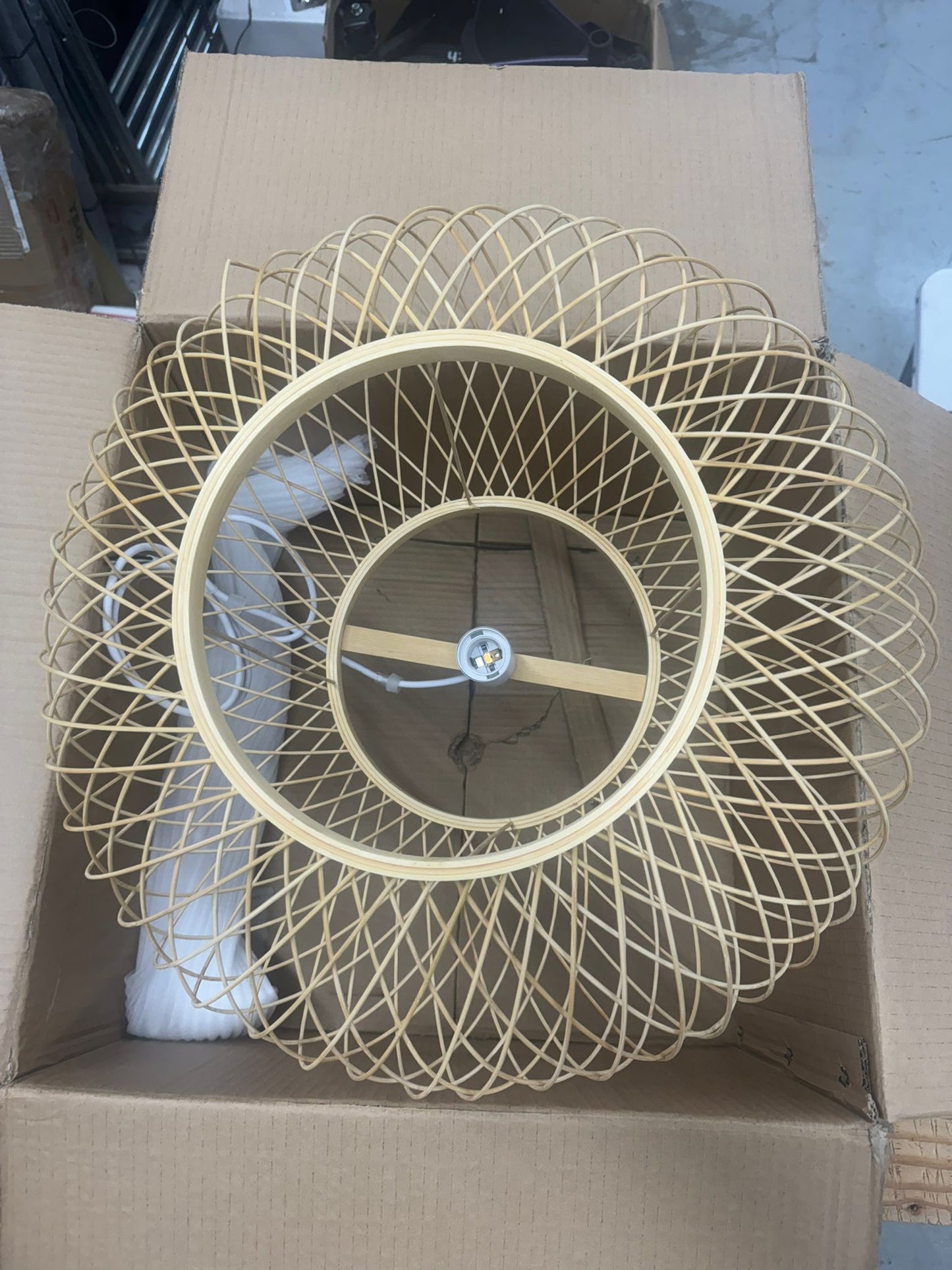 Hodevimall Bamboo Pendant Lights, Boho Chandelier Hand-Woven Oval Hanging Light Lampshade for Living Room Dining Room Kitchen Island, 19.68"x11.81"