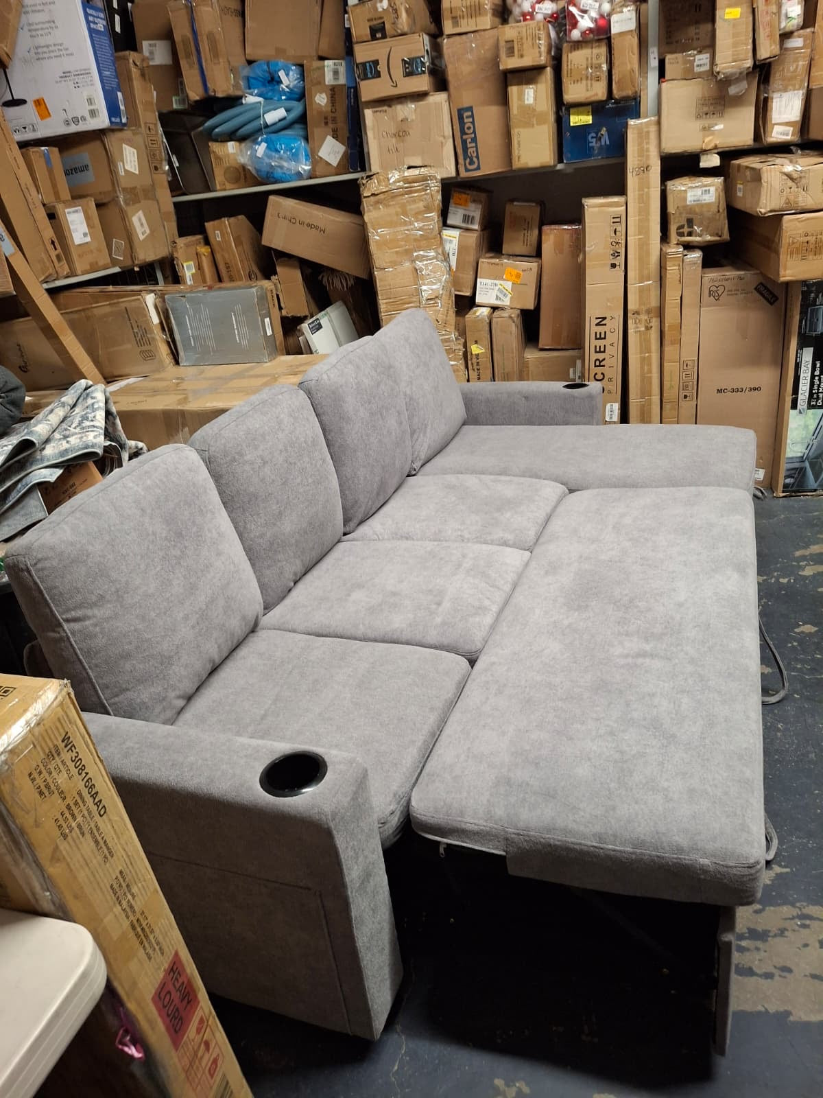 PRE-ASSEMBLED LATITUDE RUN Hatuner 100.5'' Upholstered Sleeper Sofa, L-Shaped Sofa Bed with Storage Chaise