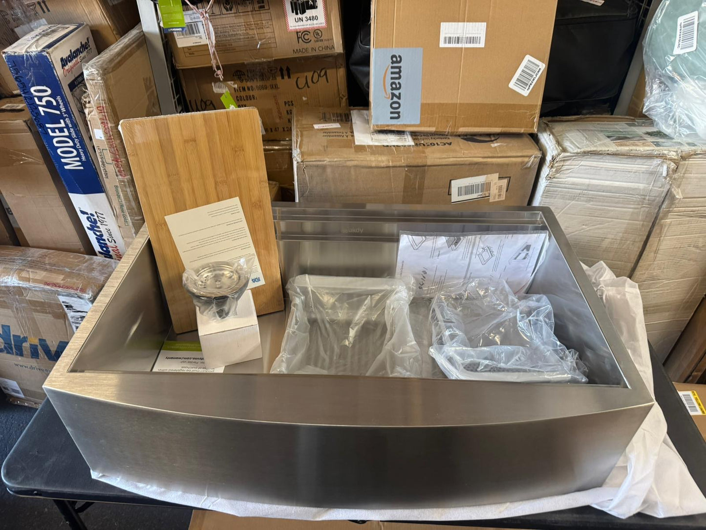 Open Box AKDY Handmade Farmhouse Apron Front 33 in. x 22 in. Single Bowl Stainless Steel Workstation Kitchen Sink with Accessories