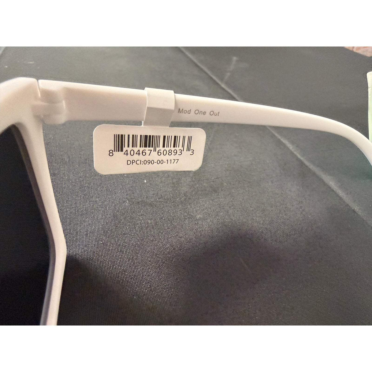 goodr Adult Pop G The Mod One Out Plastic Rectangle Sunglasses - White