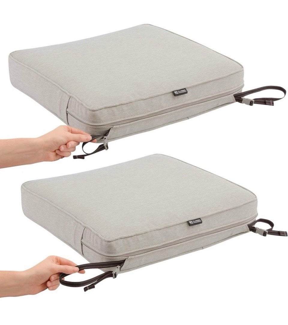 Open Box New Classic Accessories Montlake FadeSafe Water-Resistant 74 x 23 x 3 Inch