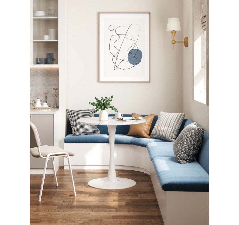 Wade Logan Amelia-Lillie Round Pedestal Dining Table