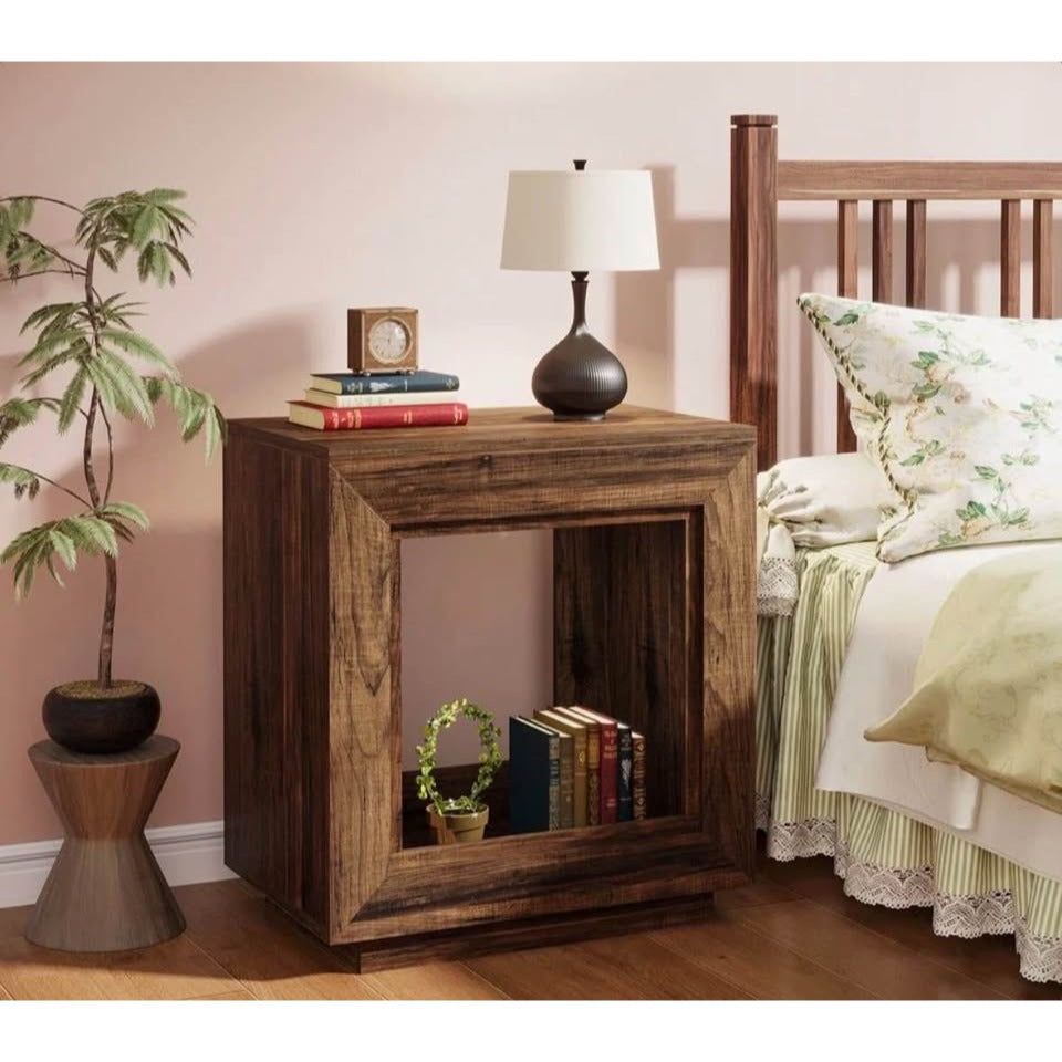 "Millwood Pines Danquiel 24"" Farmhouse End Table"
