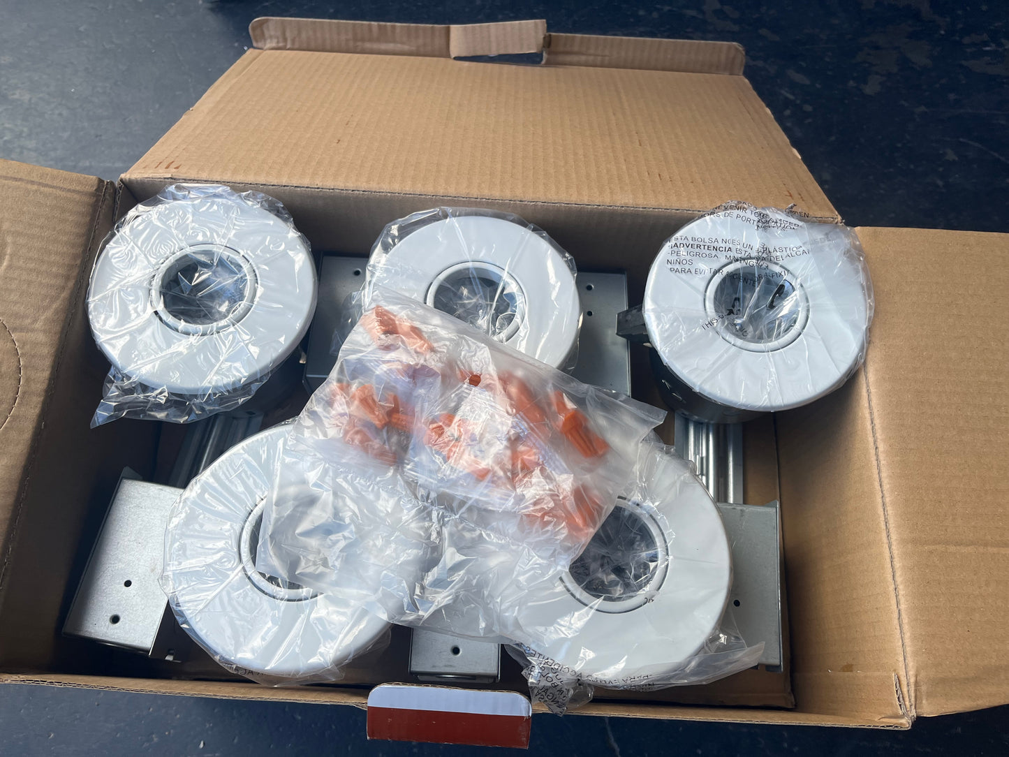 Globe Electric 4 in. White Dimmable Can Recessed New Construction and Remodel Lighting Kit (10- Pack)