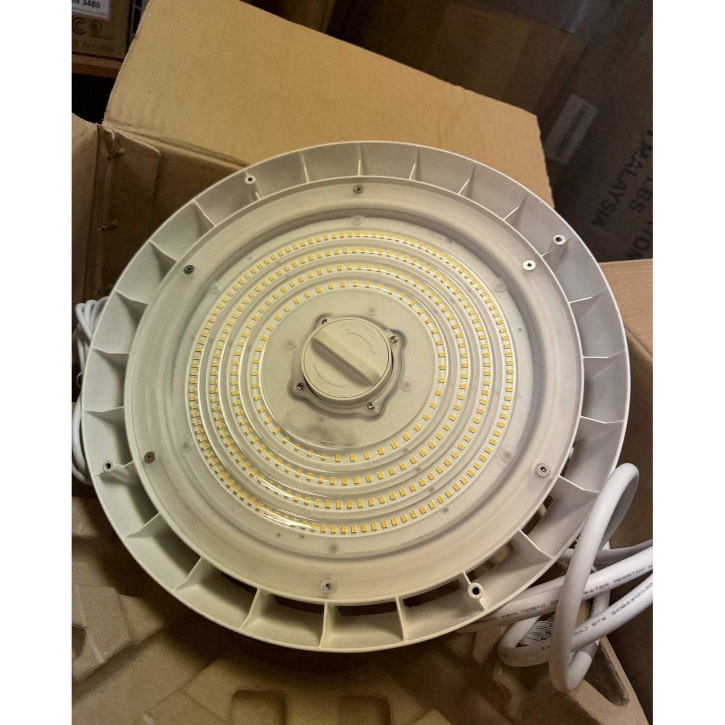 Metalux 13" Round 400-Watt Equivalent Integrated LED High Bay Light
