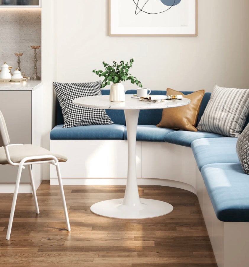 Wade Logan Amelia-Lillie Round Pedestal Dining Table