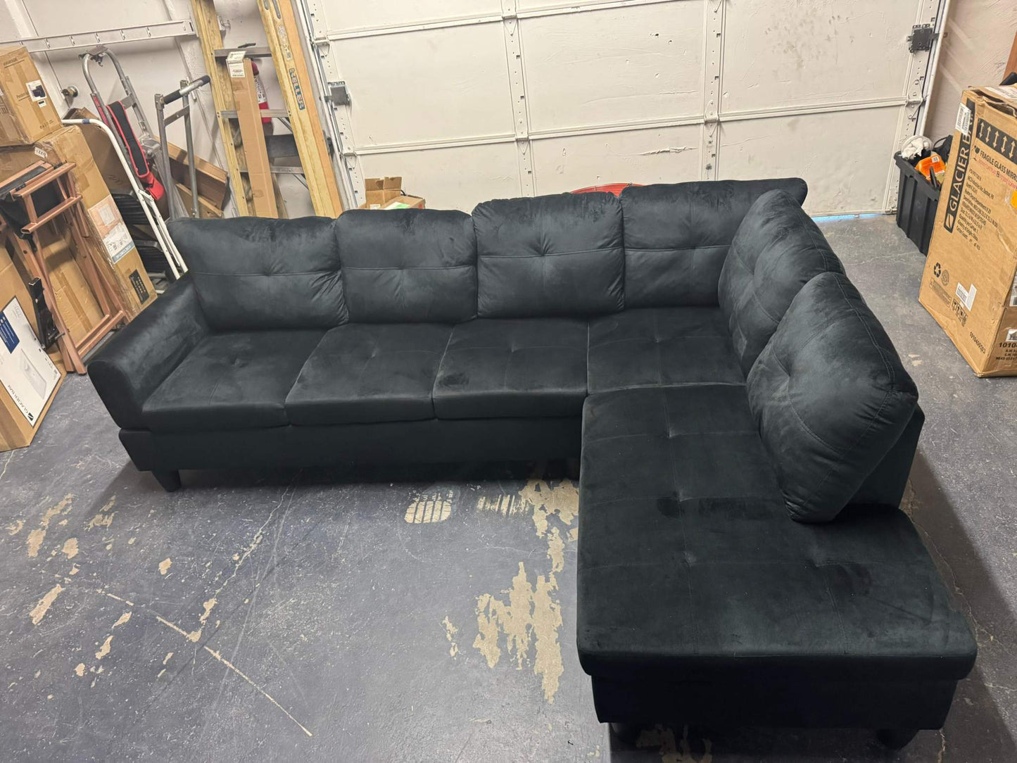 NEW ASSEMBLED FUOROLA 2 Piece Left Facing Sectional Sofa