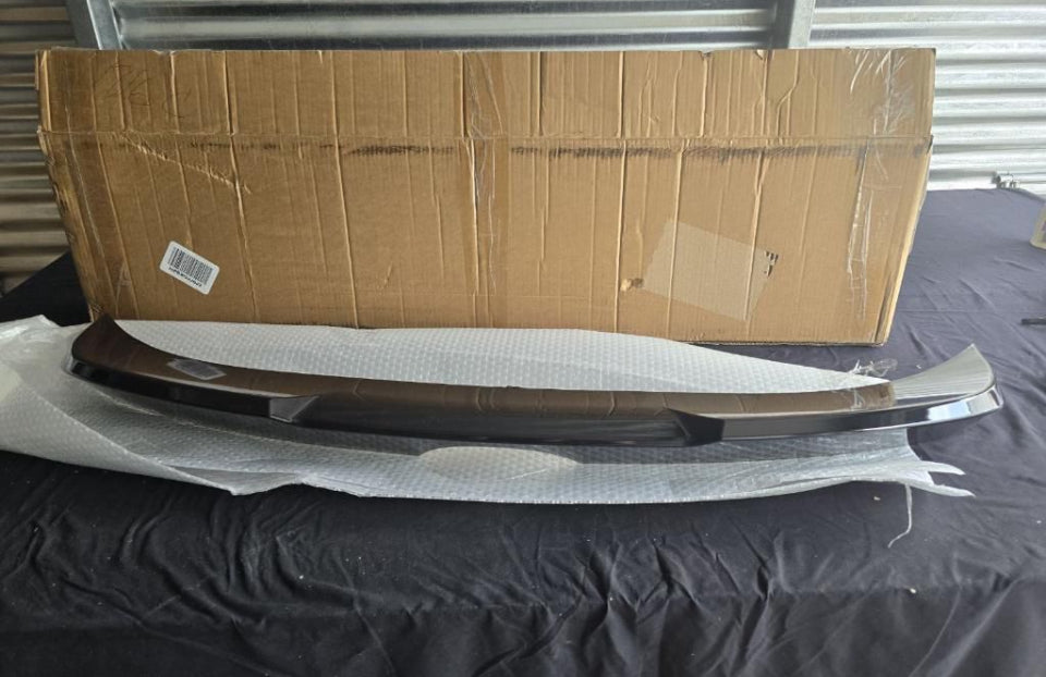 Auraroad 3.9 ★★会 68 Rear Spoiler Compatible with 2018-2024 8th Gen Camry LE SE XLE XSE,M4 Style Rear Trunk Wing ABS Rear Spoiler (Matte Black) - Selzalot