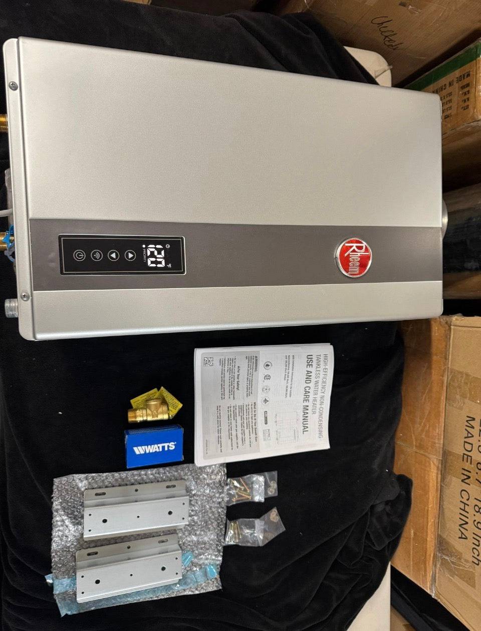 Rheem Performance Plus 8.4 GPM Smart Non-Condensing Indoor Liquid Propane Tankless Water