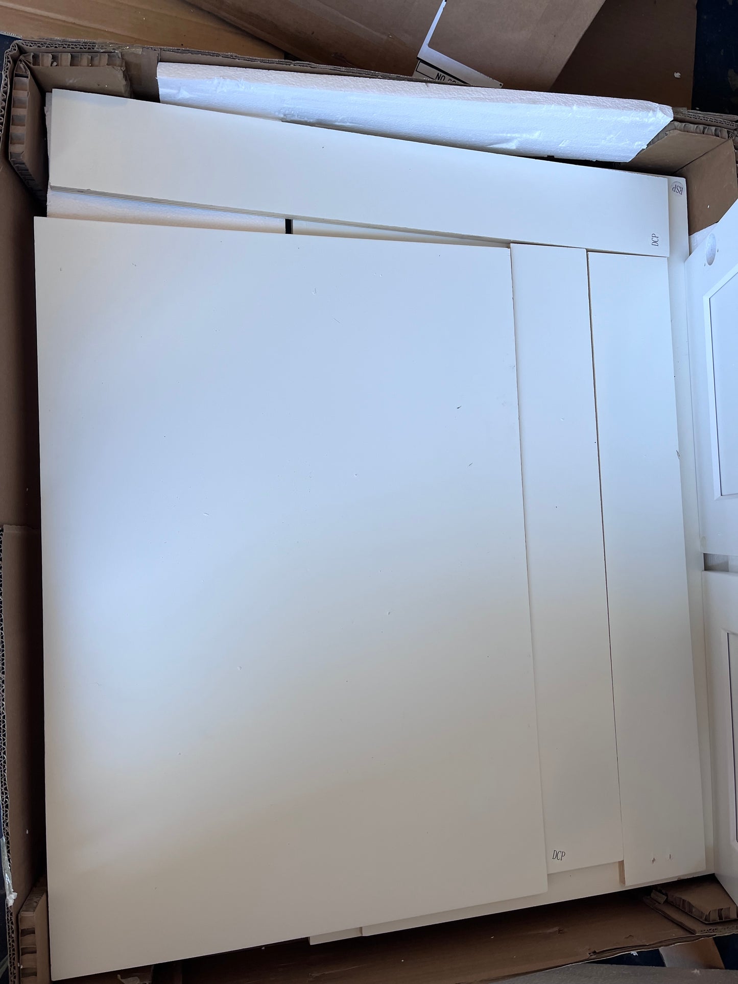 Vanity atelier 36'' Single Bathroom Vanity Base Cabinet in White Shaker