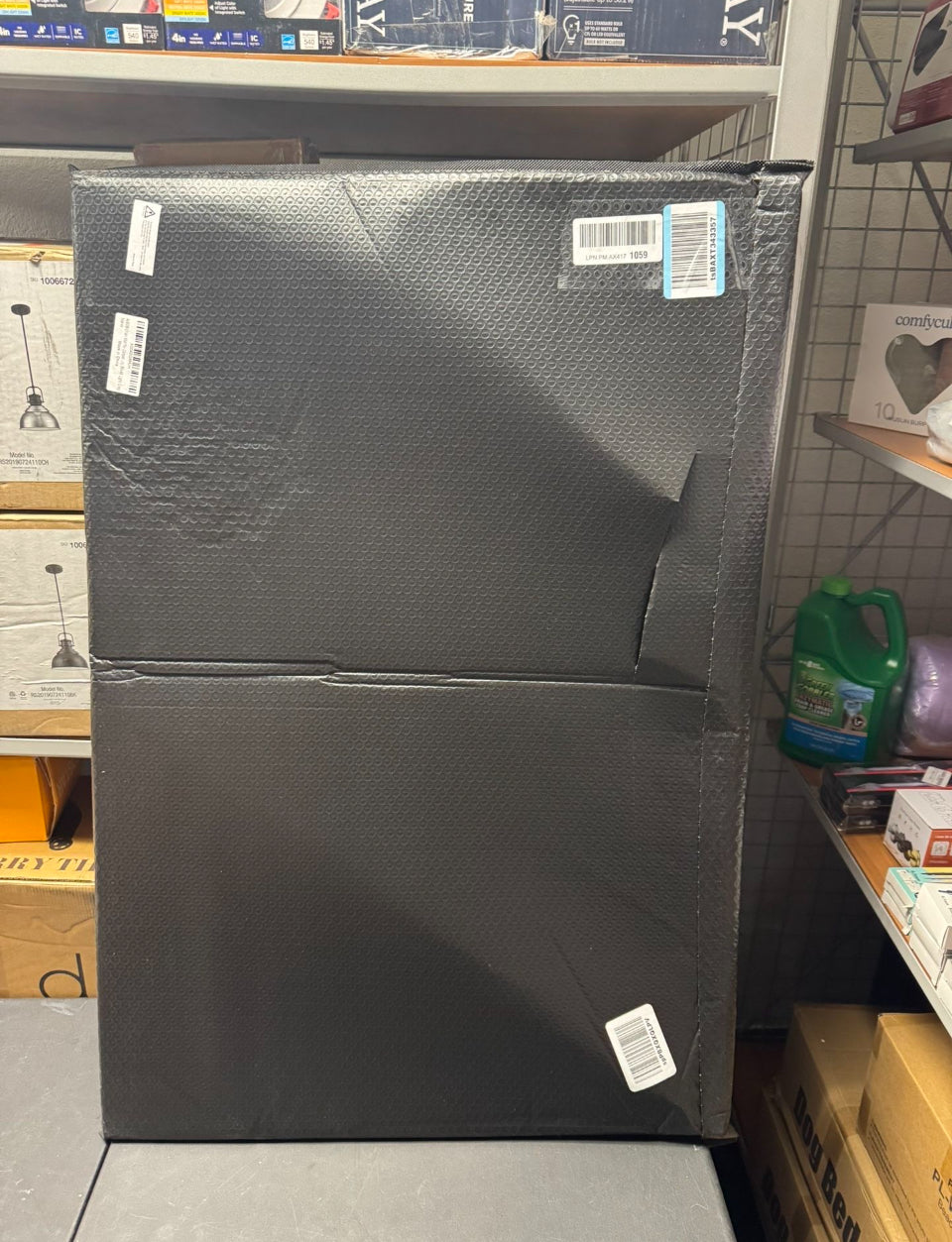 New Perfect for Carpet Floors: Protect Your Floor from Scratches and dust of Any Kind with This Perfect Chair mat for Carpeted Floors. The Office