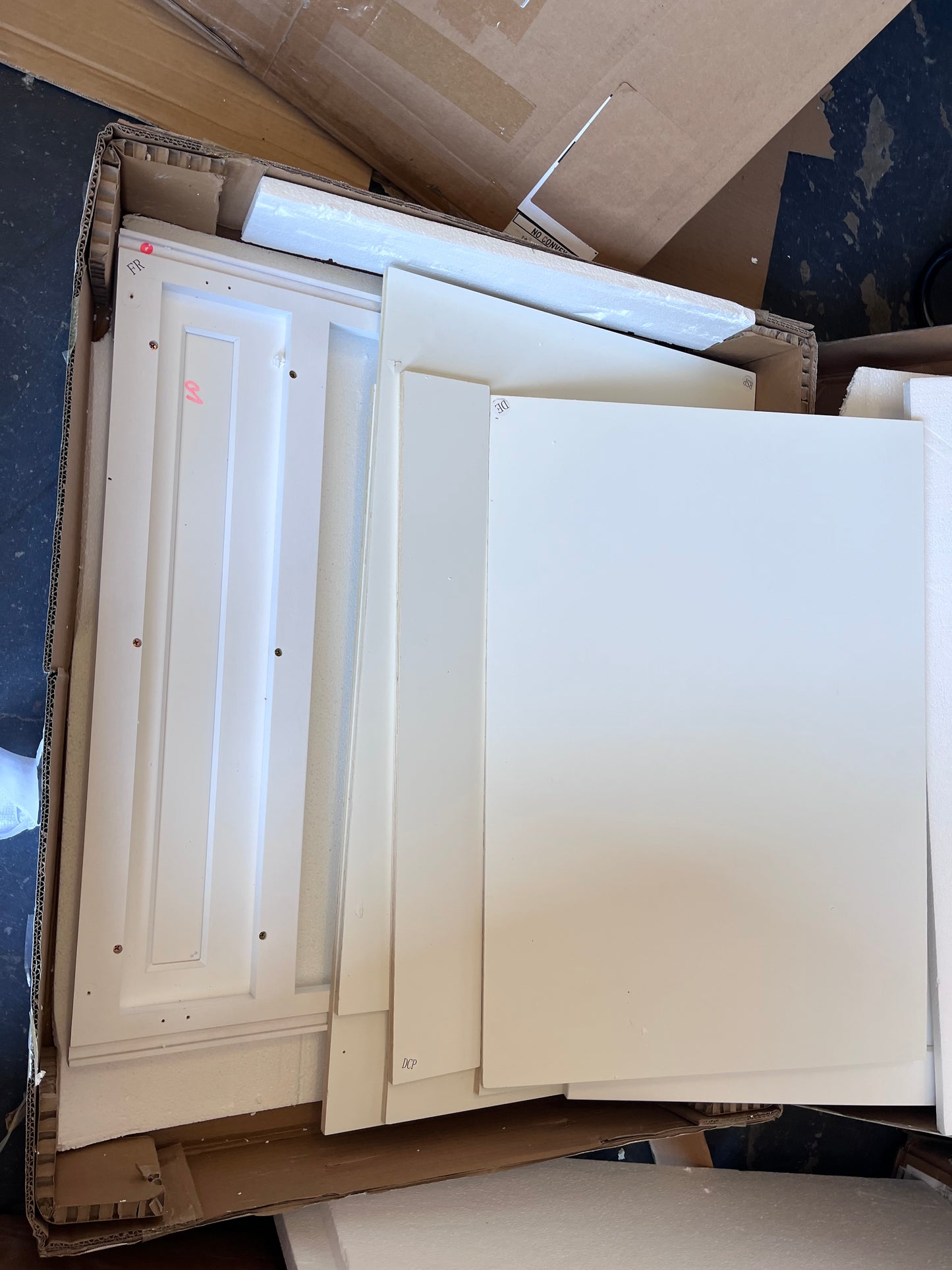 Vanity atelier 36'' Single Bathroom Vanity Base Cabinet in White Shaker