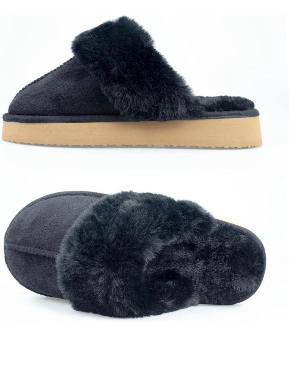 Open box Stlozpa Platform Slippers for Women Memory Foam,Fluffy Comfy Soft Warm Slippers for Women, Slip On Plush Bedroom Shoes Women Indoor and Outd