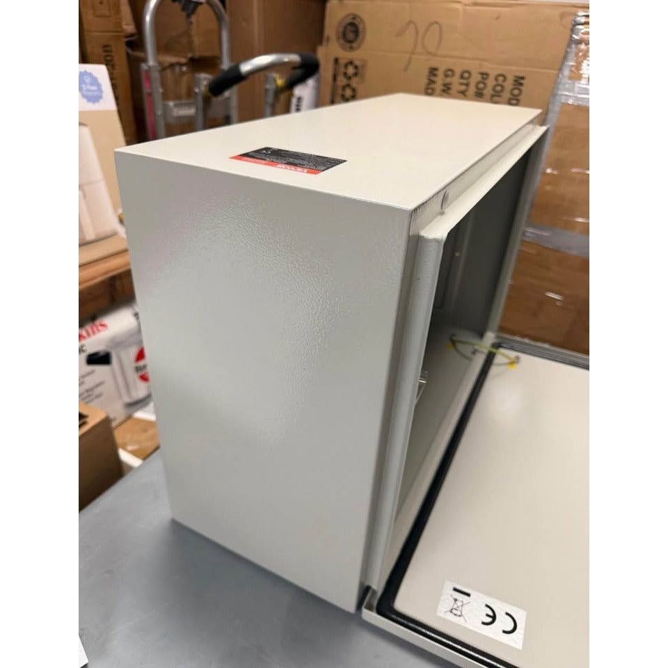 VEVOR Electrical Enclosure 24 in. x 16 in. x 10in. NEMA 4X Carbon Steel Reinforced Lock and Hinge El