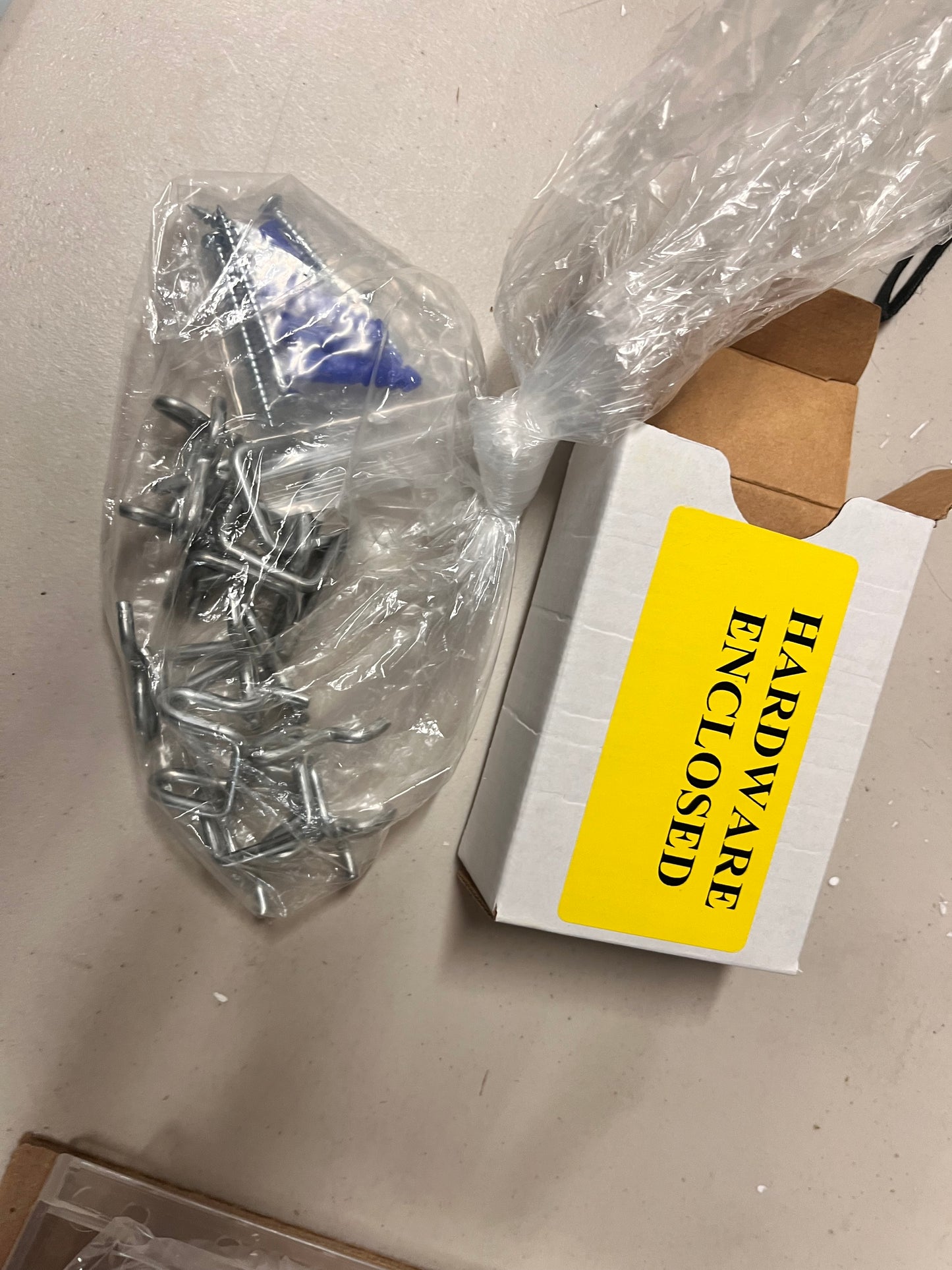 Open Box New Azar Displays - 700680 - 10 Pocket Trifold Size Pegboard Wall Brochure Holder, Clear