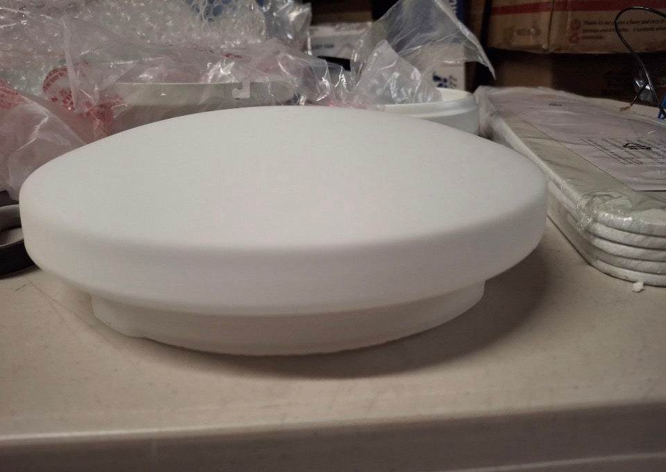 Open Box HAMPTON BAY Averly 52 in. Indoor Matte White Ceiling Fan with Adjustable White Integrated LED with Remote Control Included