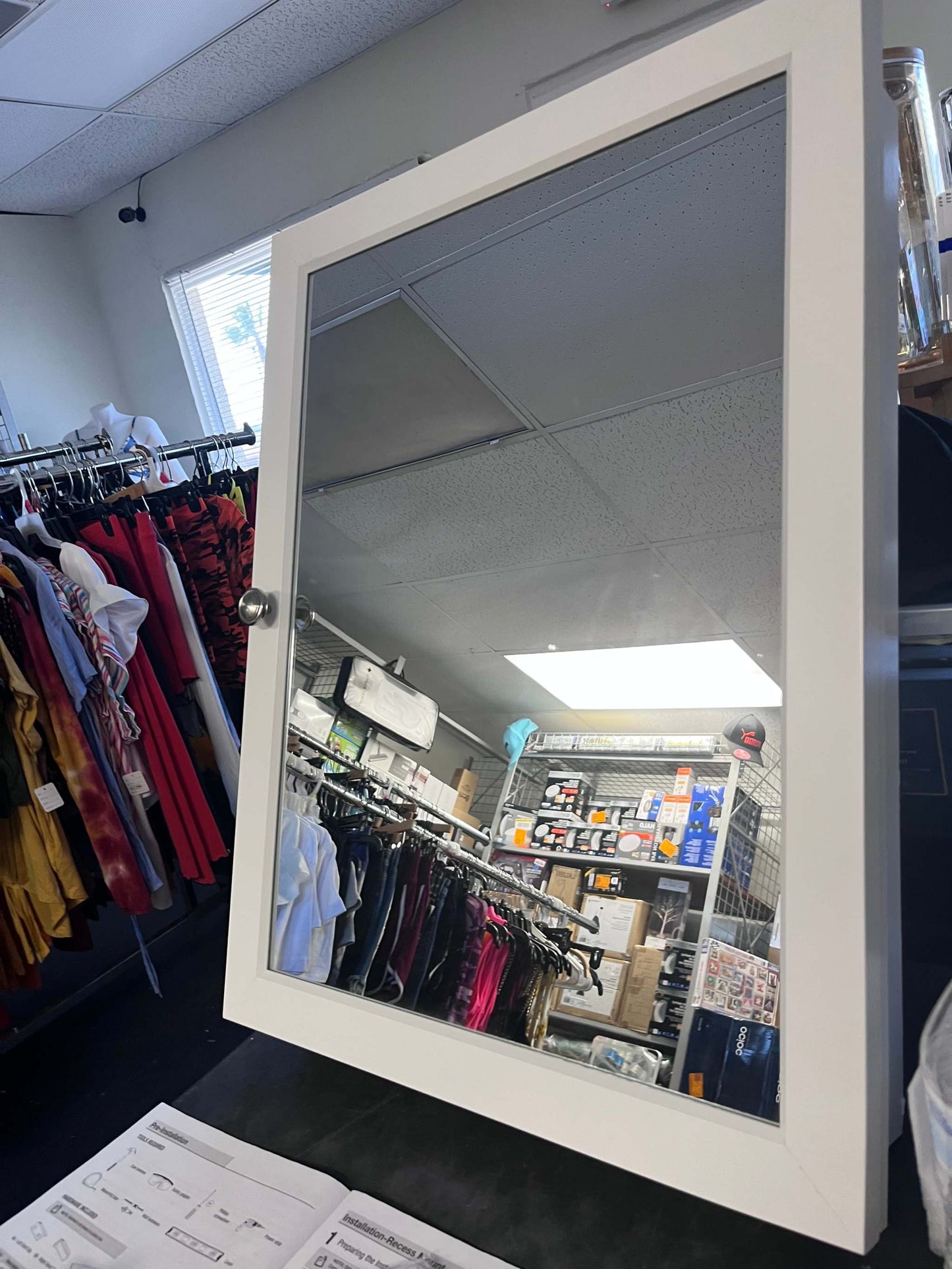 Open Box Glacier Bay 20 in. W x 26 in. HRectangular Framed Recessed or Surface-Mount Bathroom Medicine Cabinet with Mirror, White