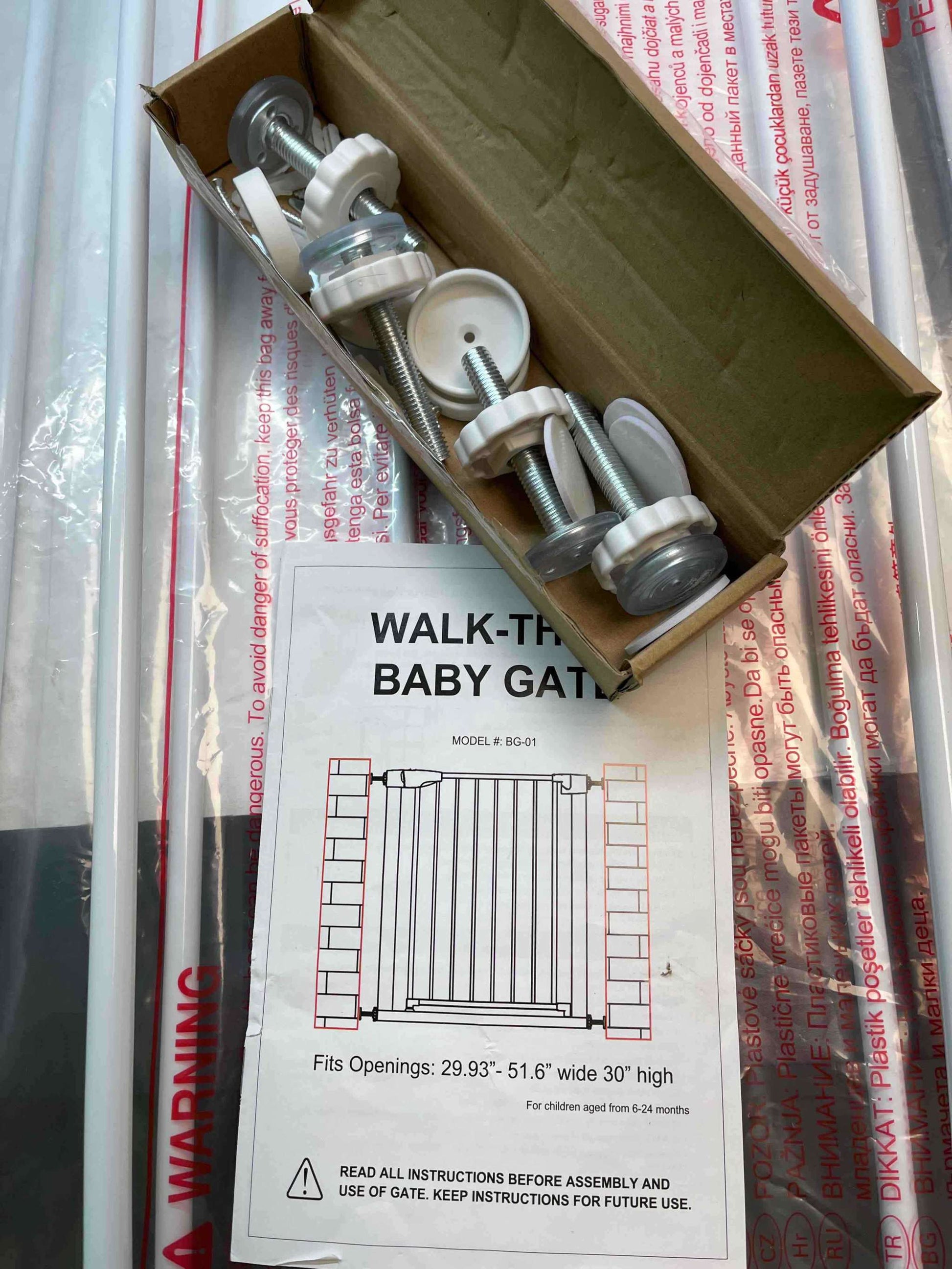 Baby Gate Extra Wide 29.5-51.5" Pressure Mounted Dog Gate with Walk Through Door - Selzalot