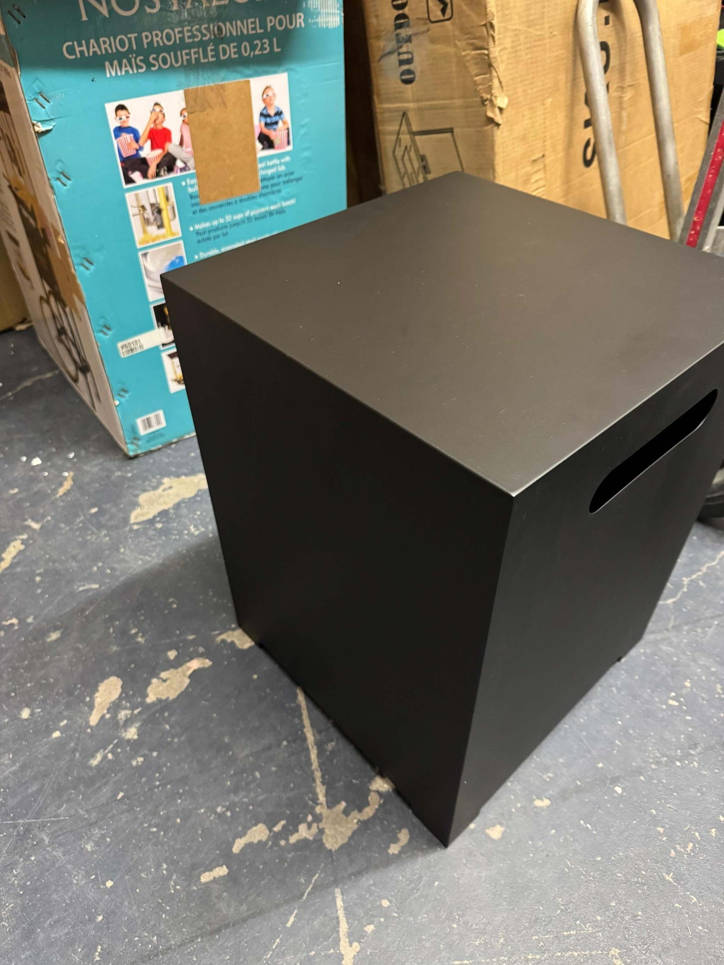 Nfusion Fiona 15.25"" Square Metal Propane Tank
Cover