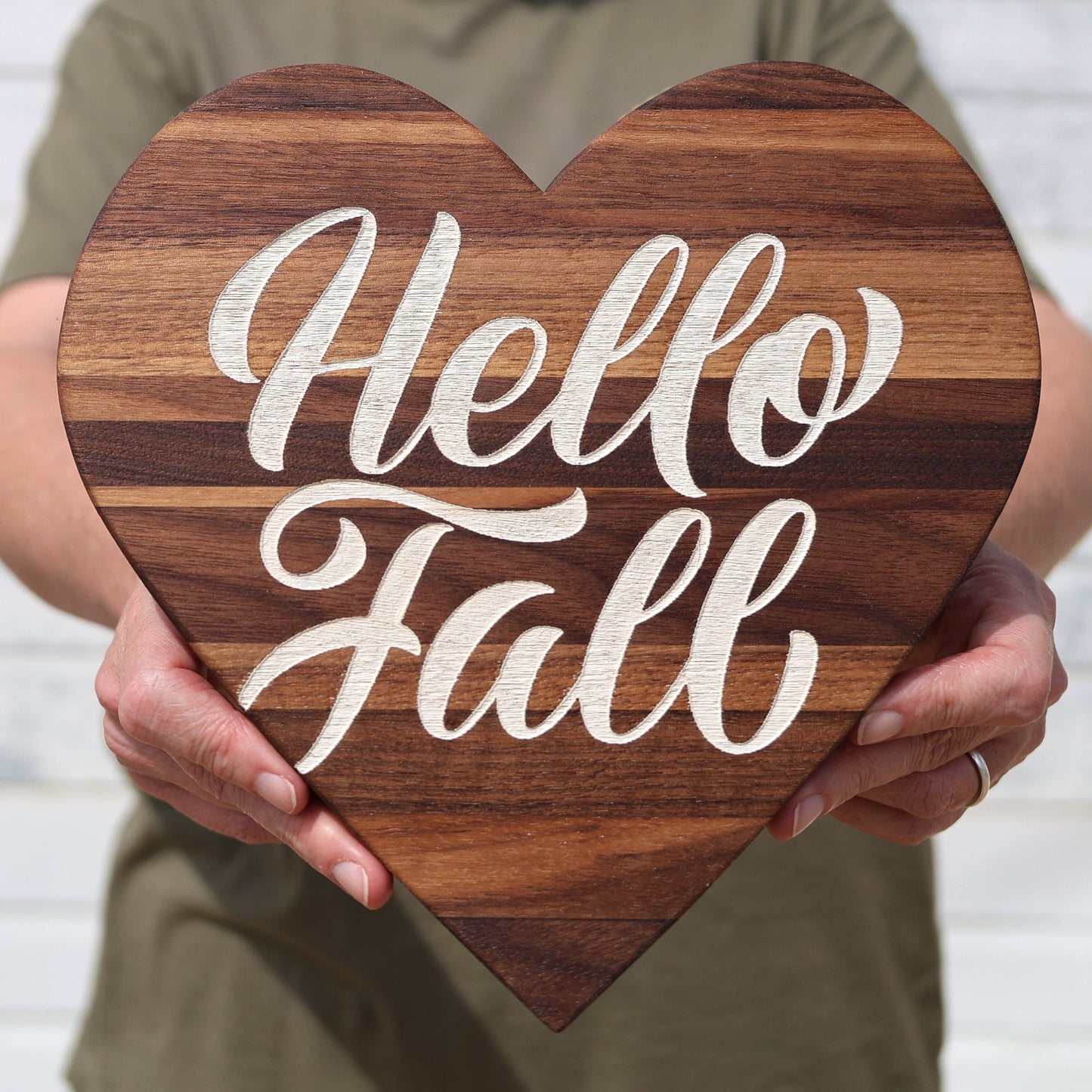 Hello Fall Wall-Hanging Hearts